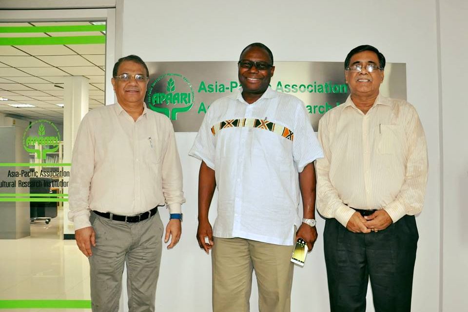 Executive Director, Forum for Agricultural Research in Africa (FARA), Ghana,  visited APAARI