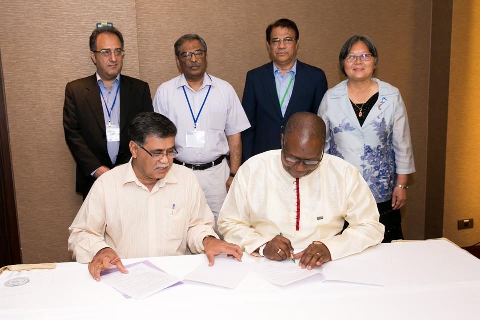 FARA-APAARI Sign Partnership Agreement